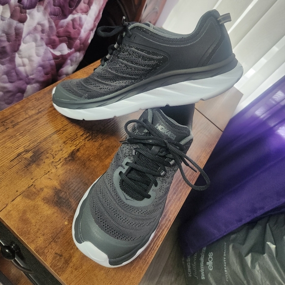 HOKA Akasa Versatile Running Sneakers Size 9 - Picture 5 of 10